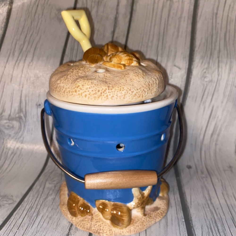 Scentsy Plug-in Warmer